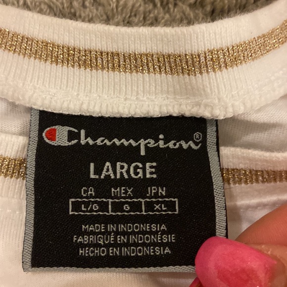 Champion T-Shirt with gold, on neck and arm sleeves. No stains. Youth Large - Picture 3 of 3